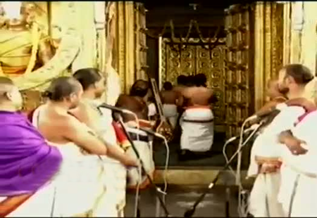 Lord Venkateswara First Sannidhi Darshan Tirumala.Early in the morning usually at around 2 AM, The 'sannidhi-golla' (cowherd) will  In keeping with this tradition.